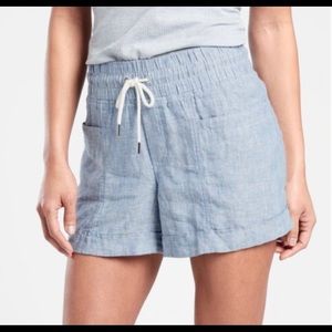 Athleta Cabo Linen 4" Blue Chambray Shorts